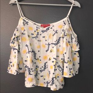 Cropped linen blouse